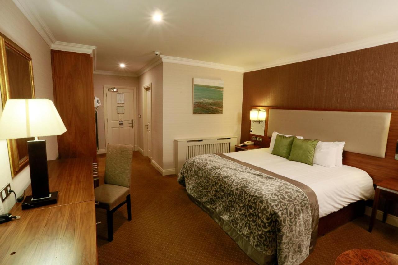 Vaughan Lodge Hotel Lahinch Exterior photo