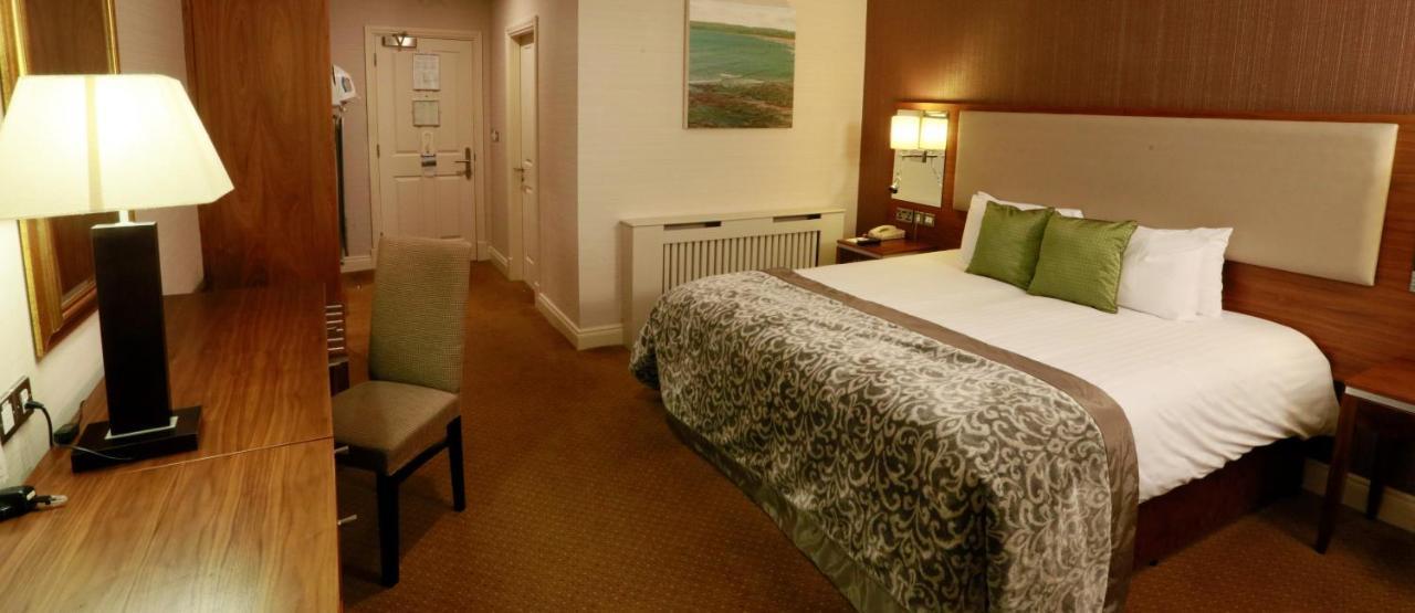 Vaughan Lodge Hotel Lahinch Exterior photo