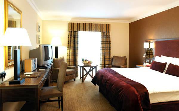 Vaughan Lodge Hotel Lahinch Exterior photo