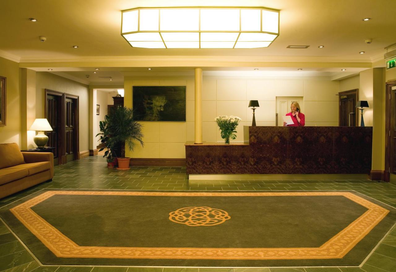 Vaughan Lodge Hotel Lahinch Exterior photo